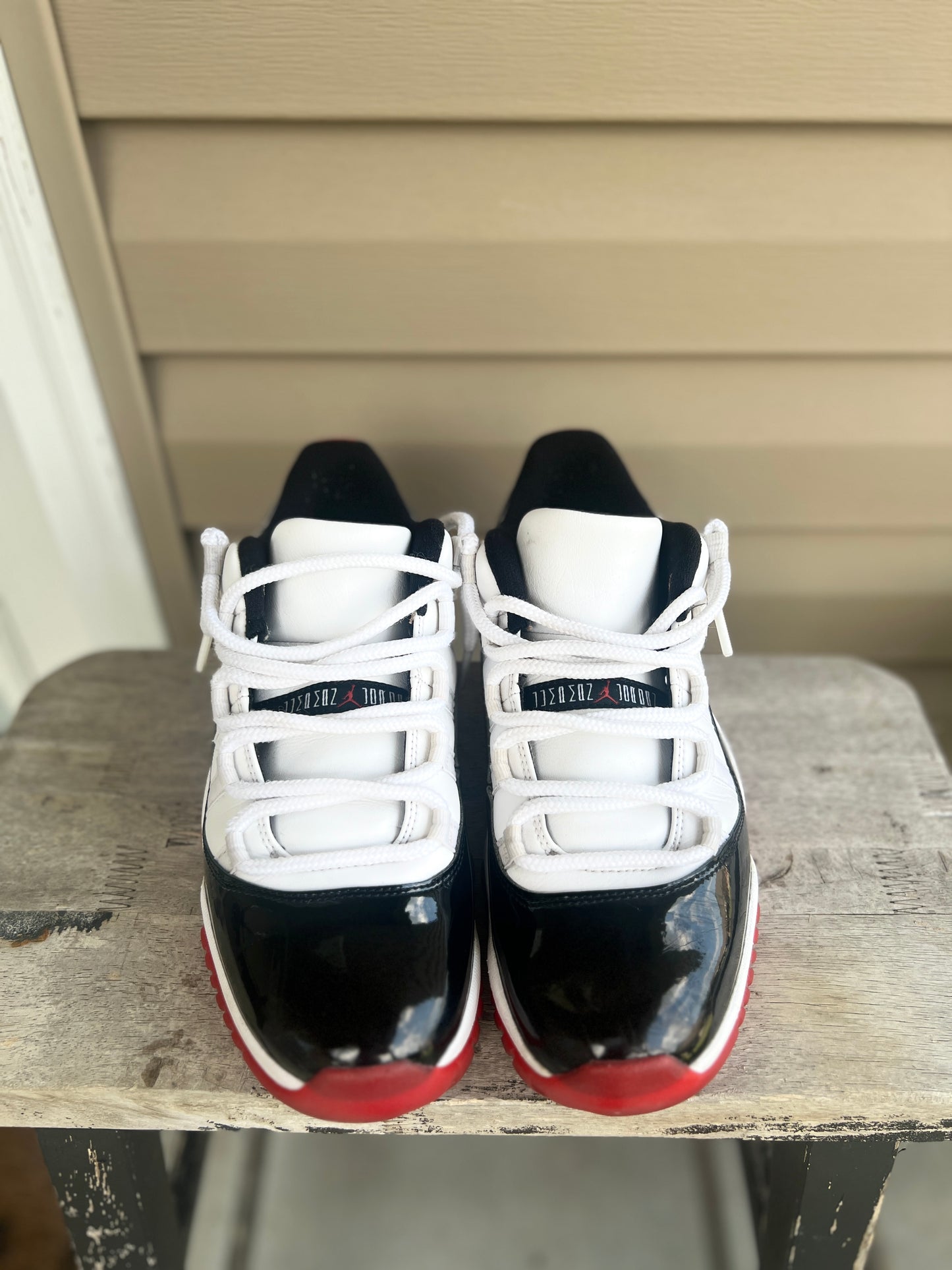 Nike Jordan 11 Retro lows Concrete size 9.5