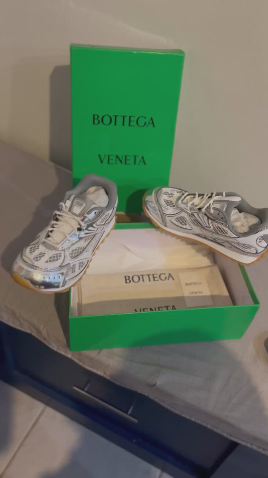Bottega Veneta